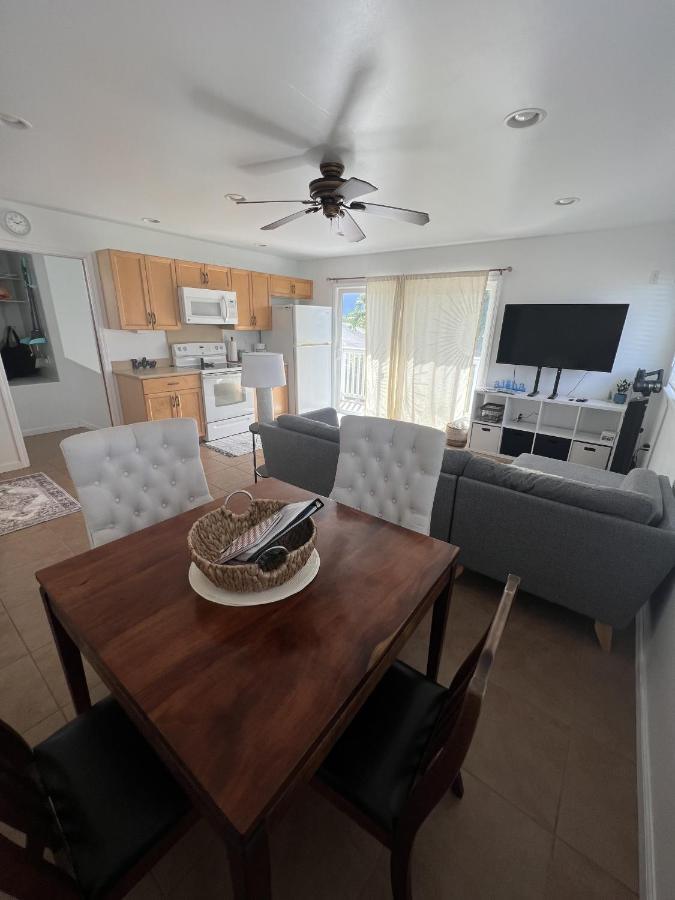 Kailani Loft, Kailua Coconut Grove 1-Bedroom Eksteriør bilde
